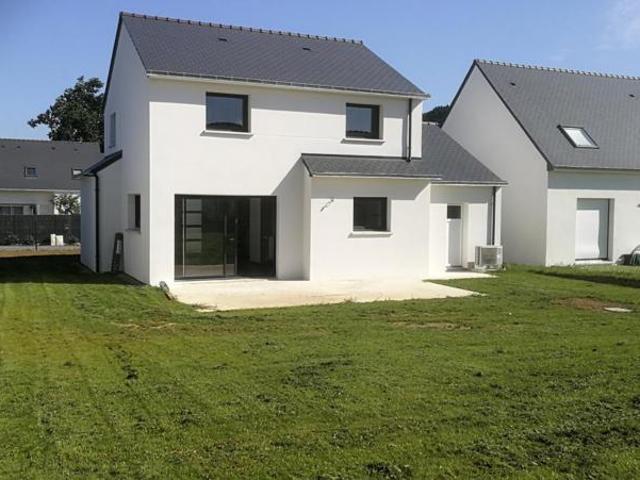 A LOUER MAISON F 5 101.6 m² SURZUR
