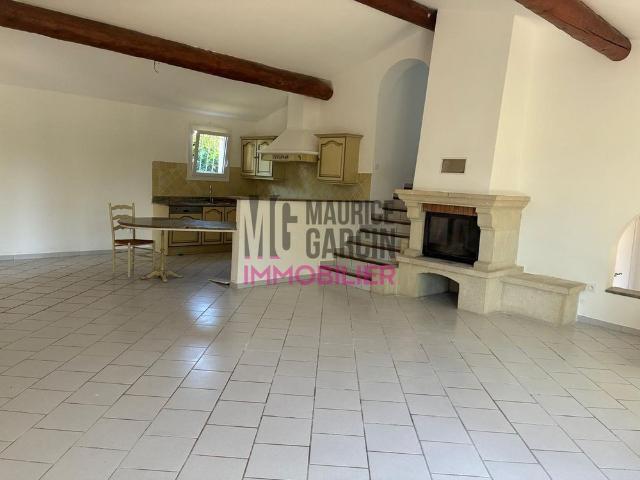 A LOUER MAISON L'ISLE SUR LA SORGUE 4 pièces 101.80m²