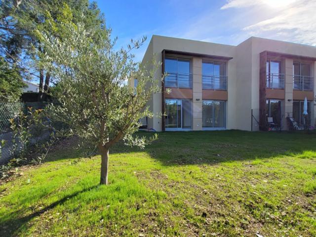 A LOUER Maison neuve de standing