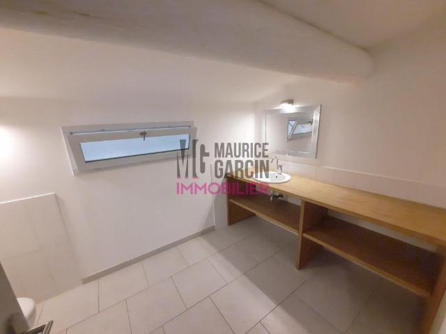 A LOUER MAISON PERNES LES FONTAINES 3 pièces 77.15m²
