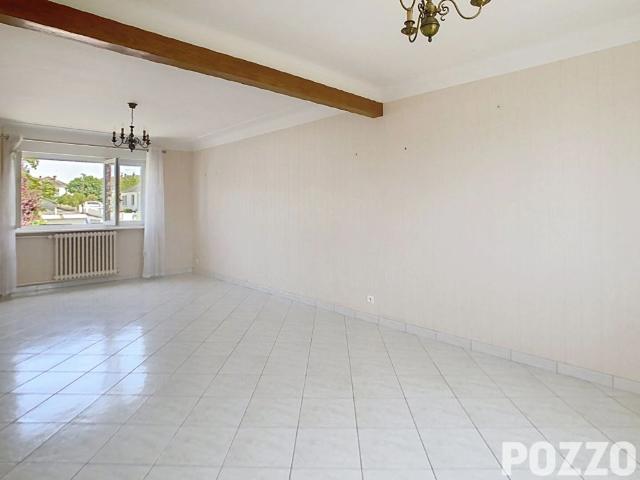 A louer Maison Pontorson 4 pièce s 104 m2, jardin, terrasse, garage, carport
