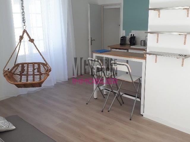 A LOUER MAZAN APPARTEMENT MEUBLE 2 pièce s 33m²