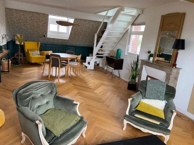 A LOUER MEUBLE 3 Pièces prox gare