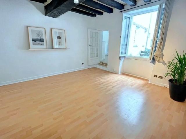 A LOUER NANTES CENTRE VILLE Appartement de Type 1 de 26,45 m²