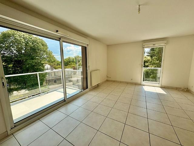 A LOUER NANTES GARE NORD / JARDIN DES PLANTES Appartement 2 piï¿½ces de 42.40 mï¿½