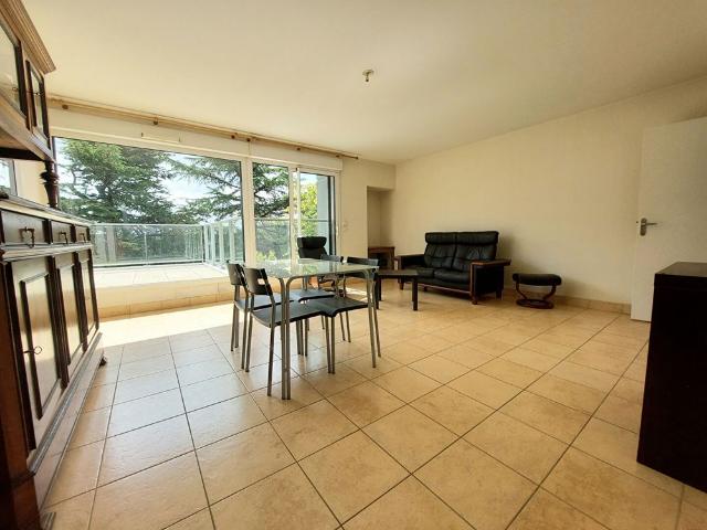 A LOUER NANTES JARDIN DES PLANTES Appartement 2 pièces MEUBLE de 56.05 m²