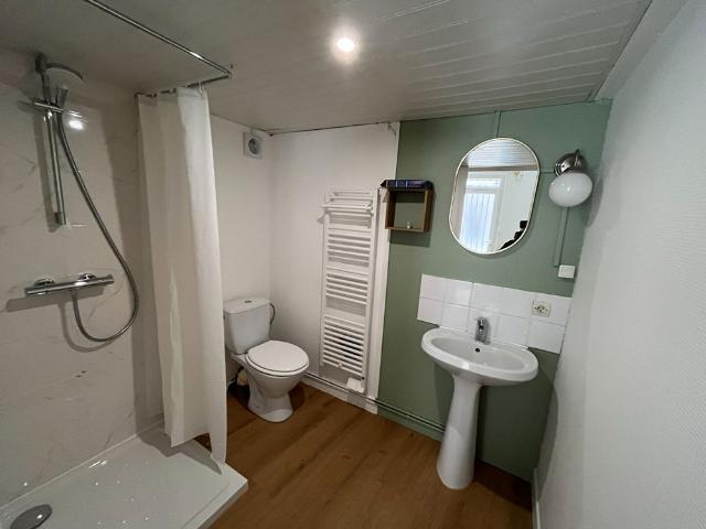 A LOUER NANTES SAINT CLEMENT T1 AVEC MEZZANINE DE 19.96 m² REFAIT A NEUF et MEUBLE