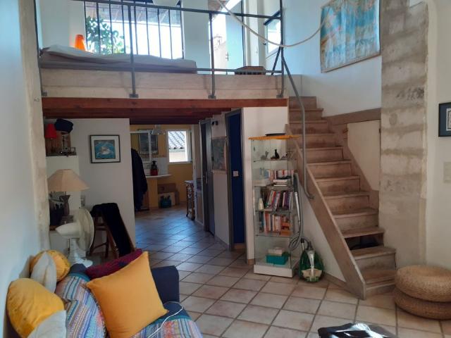 A LOUER / AVIGNON IM Appartement de type 2 avec mezzanine