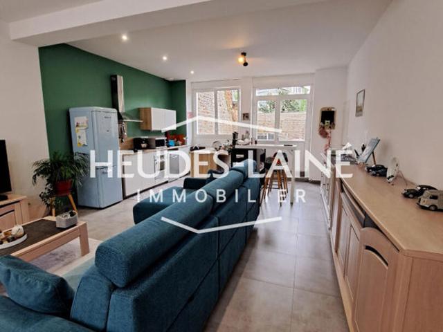 A LOUER: AVRANCHES APPARTEMENT F.3 NON MEUBLE