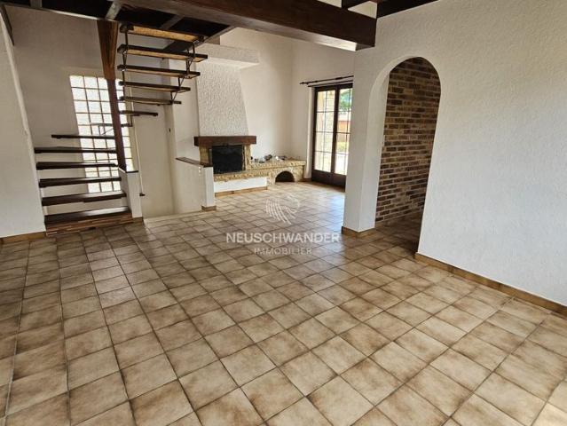 À louer à Courrendlin maison de 6.5 pièces de 125 m² avec jardin