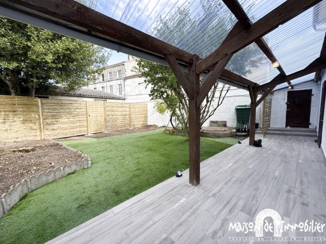 A louer à COGNAC Maison meublée avec jardin 2 chambres 79m2