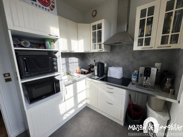 A louer à COGNAC A deux pas de la Place François 1er Appartement T3 58m2