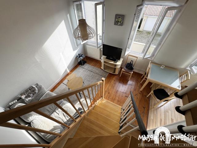 A louer à COGNAC Centre ville Appartement meublé 2 pièces 46m2