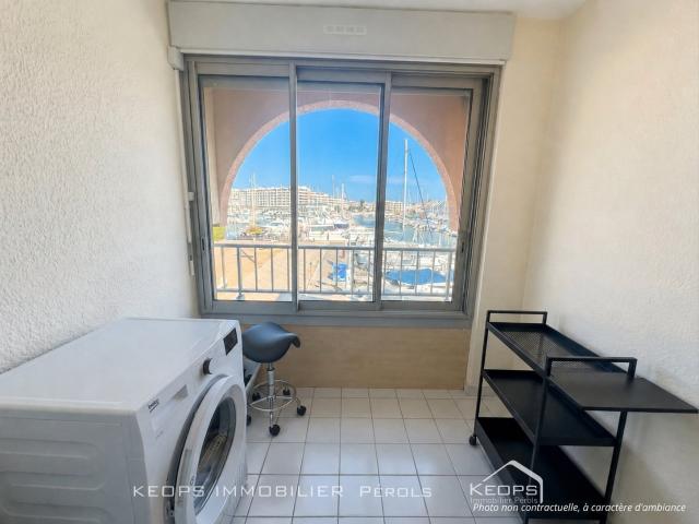 A Louer à Carnon T1 bis 32m2 avec terrasse vue sur le port