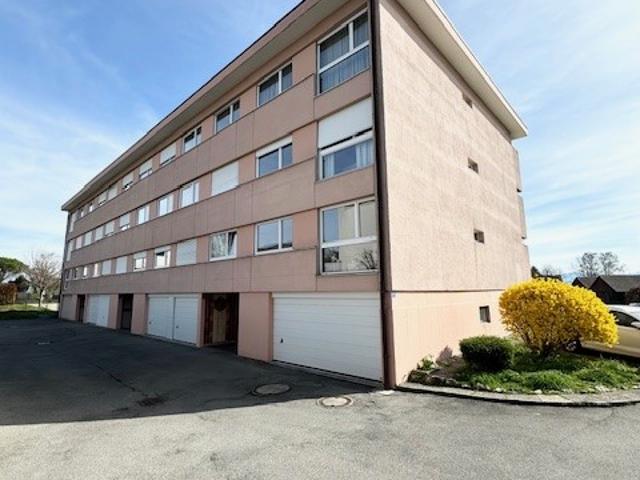 A LOUER à Bremblens Appartement lumineux de 3.5 pièces au 3ème étage