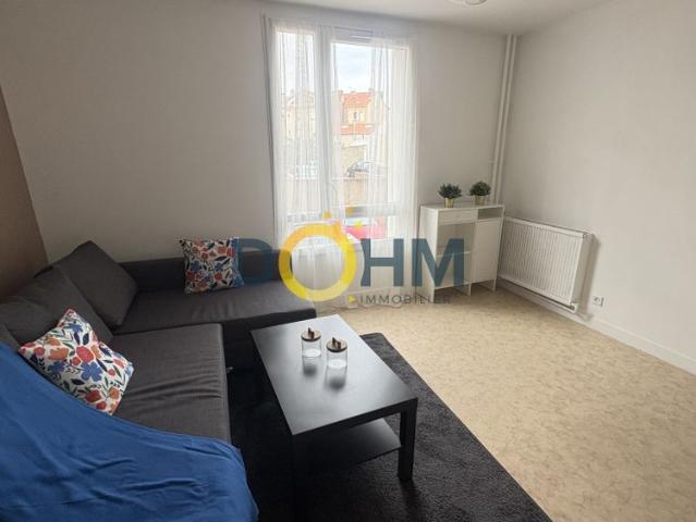 À louer à Saint Étienne: grand appartement