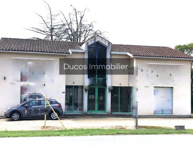 A louer à Ste Bazeille local professionnel