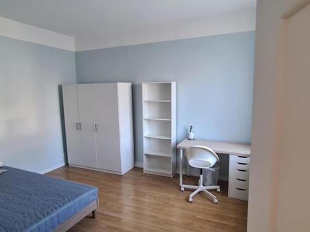 A louer à Roubaix, chambre meublée de 15.16m2