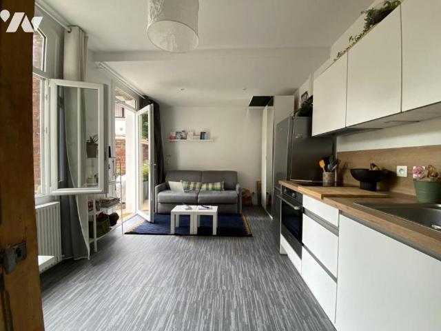 A louer à ROUEN QUARTIER GARE SNCF Studio meublé avec terrasse