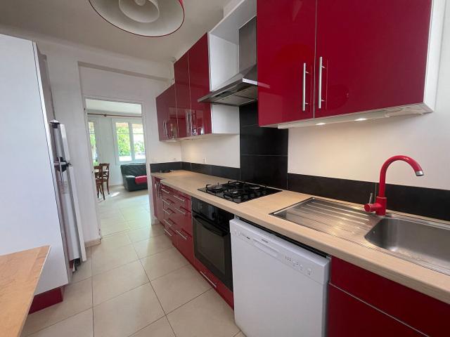 A LOUER AIX EN PROVENCE 4 PIECES MEUBLE QUARTIER SUD AIX