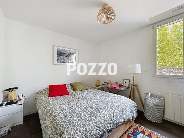 A LOUER: APPARTMEMENT T2 32 M² PARKING EN SOUS SOL QUARTIER HASTINGS