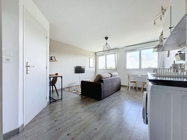 A LOUER Appartement meubl� au RDC bail �tudiant 9 mois ou meubl� � l'ann�e Donville les Bains