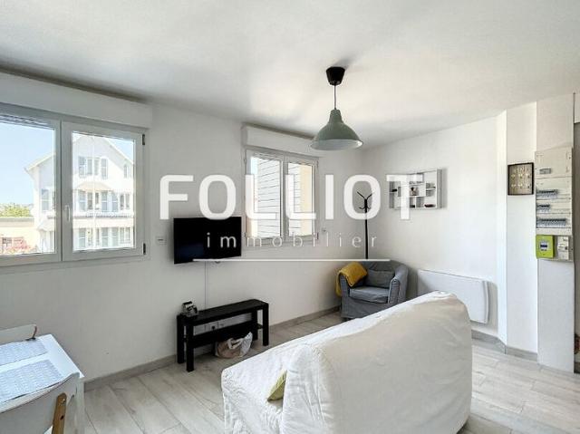 A LOUER Appartement meubl� en duplex bail �tudiant 9 mois Donville les Bains