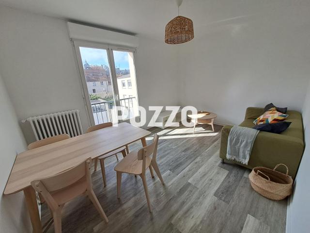 A LOUER: APPARTEMENT MEUBLE T3 CAVE GARAGE RUE D'AUGE CAEN