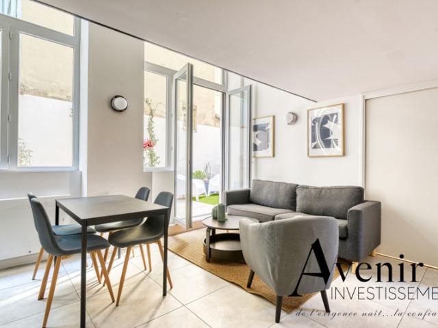 A LOUER Appartement MEUBLE T2Bis de 72m² avec une terrasse Quai Gailleton LYON2