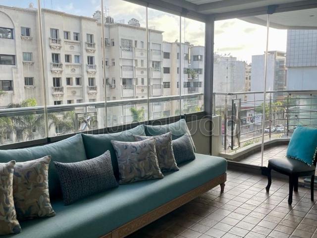 À louer appartement meublé terrasse à massira
