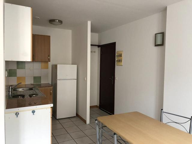 A louer appartement meublé type 1 à CHATEAUROUX
