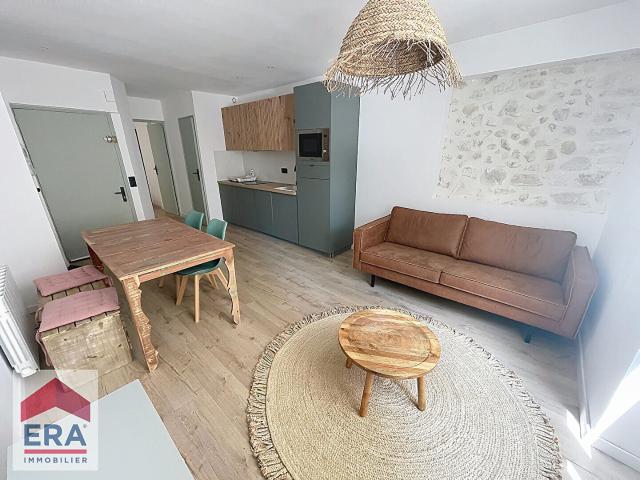 A louer appartement meublé type 2 Marseille 13002 Panier lenche