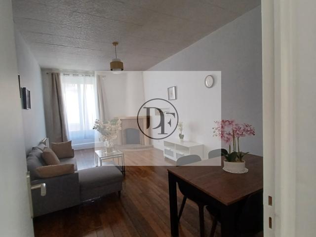 A LOUER APPARTEMENT MEUBLE A PITHIVIERS