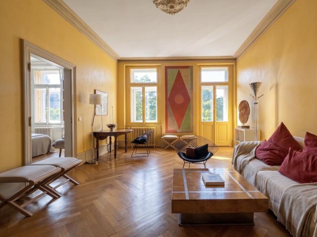 À LOUER ! APPARTEMENT MEUBLÉ DE 5 PIÈCES AVEC BALCON À PROXIMITE DE LA PLACE BRANDT