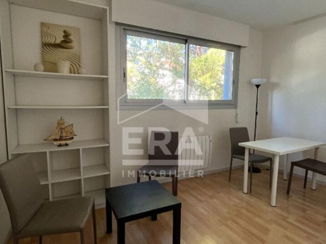 A louer appartement meublé de type 2 13008 Quartier PERIER
