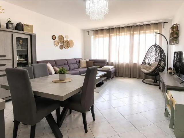 à louer Appartement Montignies sur Sambre rue Chet