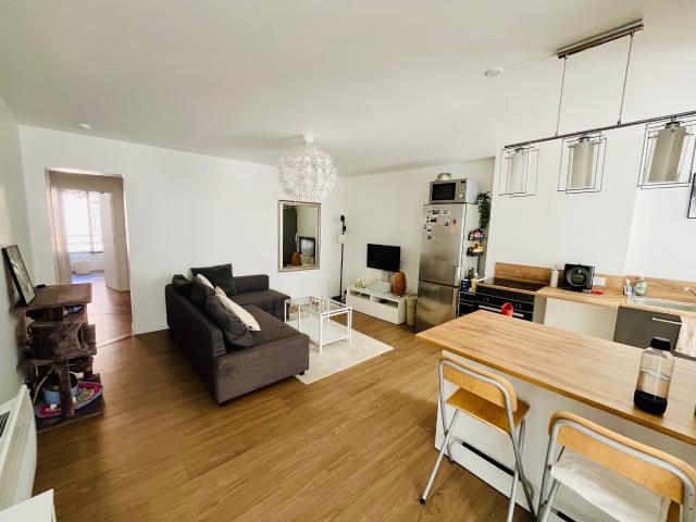 A louer appartement neuf Chateaucreux