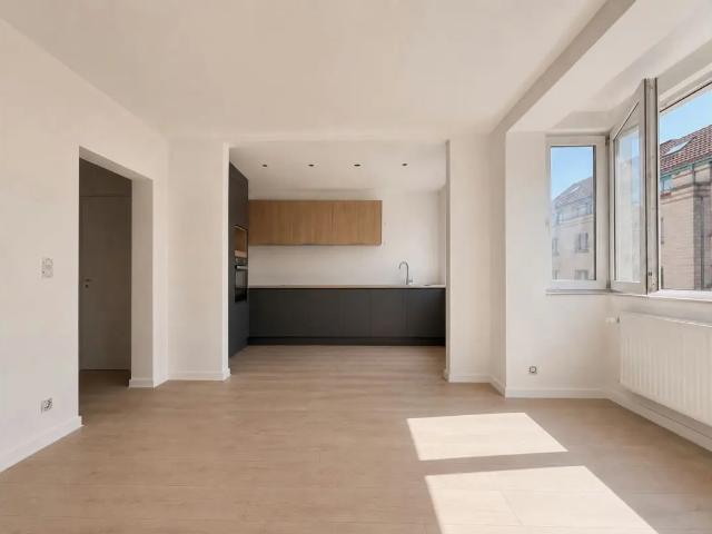 à louer Appartement Auderghem Avenue Henri Strauven