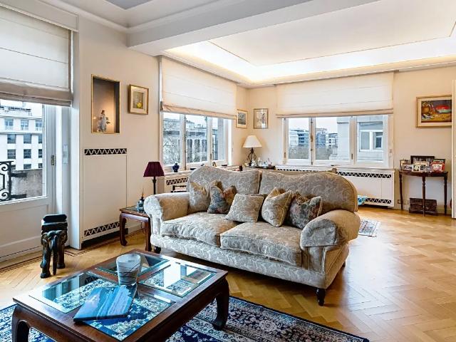 à louer Appartement Bruxelles Boulevard du Régent