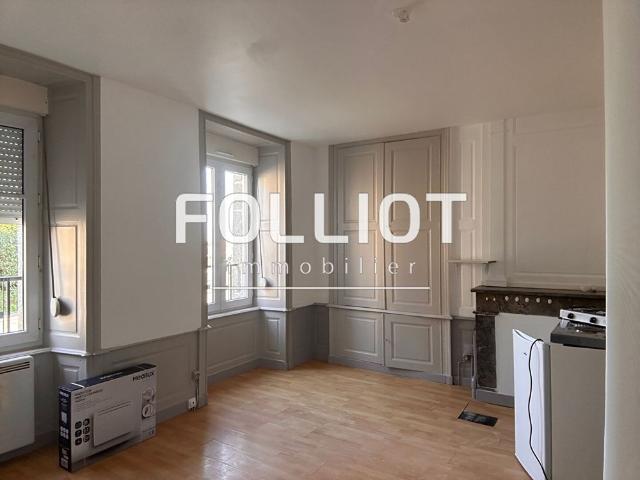 A LOUER: Appartement Ducey Les Cheris 2 pi�ce s 22.98 m2