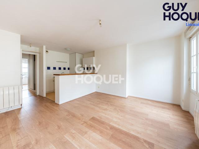 À louer, appartement d'une surface habitable de 35,16 m², 2 pièces à MELUN 77000