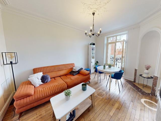 A louer: Appartement de charme proche du Faubourg des 3 Maisons