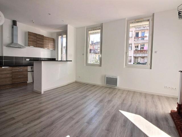 A louer appartement de Type 3 à Marseille 13005 BAILLE