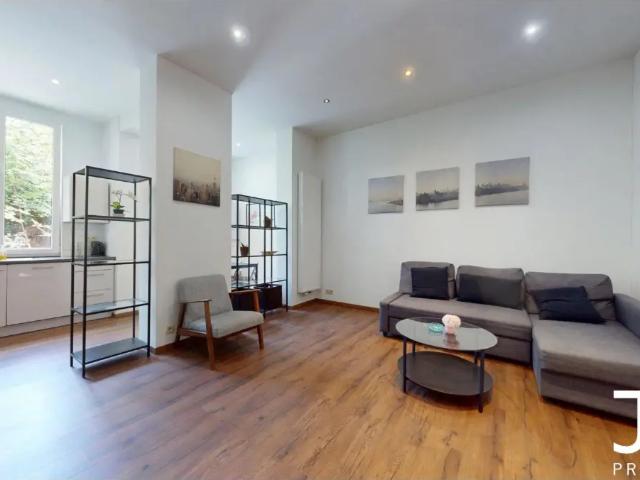 à louer Appartement Etterbeek Avenue du Maelbeek