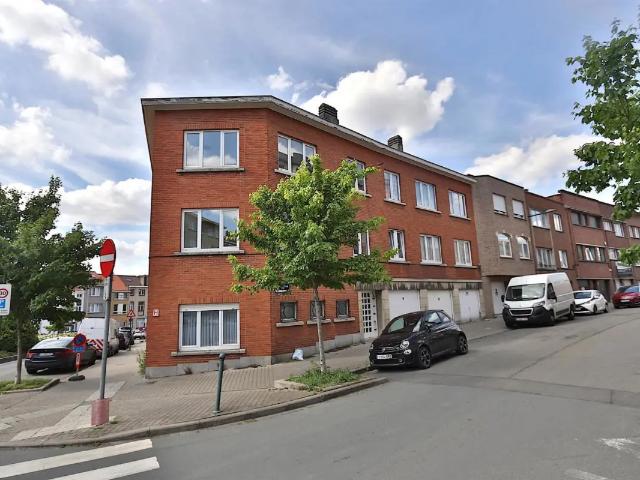 à louer Appartement Etterbeek Rue de la Gare