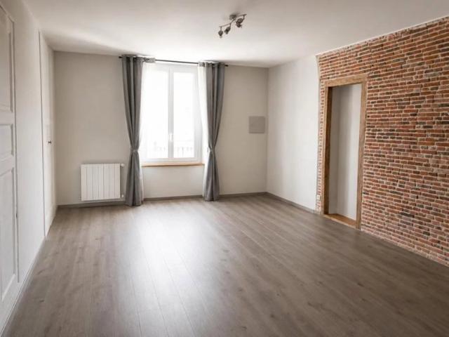 À LOUER – Appartement en duplex au cœur de Bellême 61130