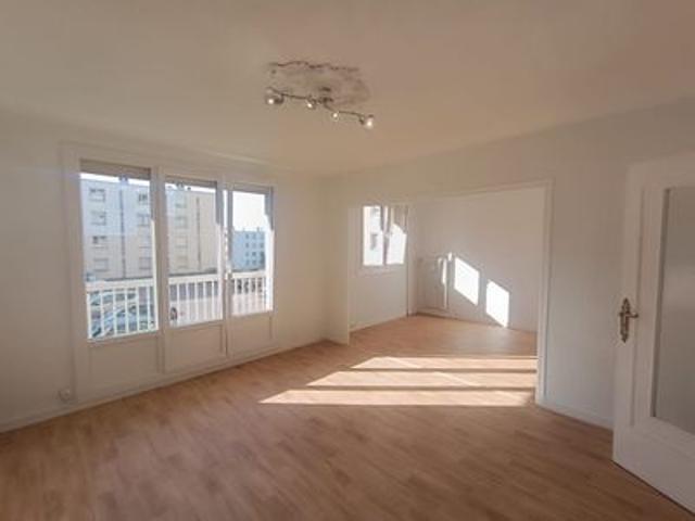 À louer / Appartement F4 / BESANCON WYRSCH 46 D rue Jean Wyrsch