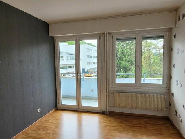 A louer appartement F5 de 106,6m² avec balcon, garage et cave