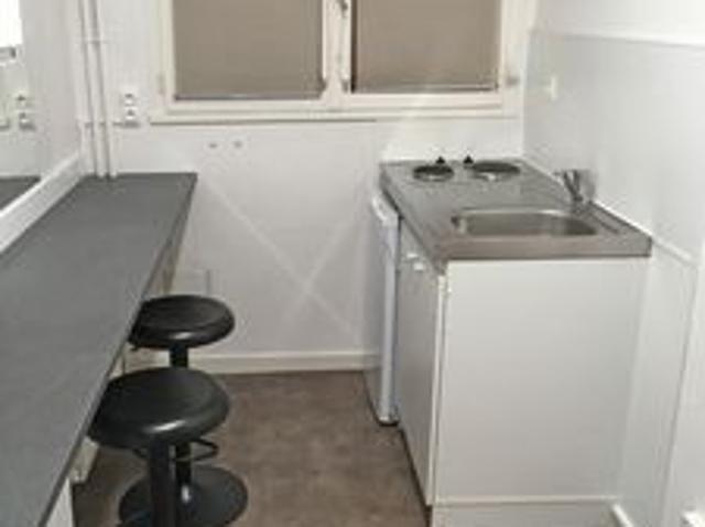 À louer / Appartement F1 / BESANCON PROCHE GARE VIOTTE 35 rue du Chasnot