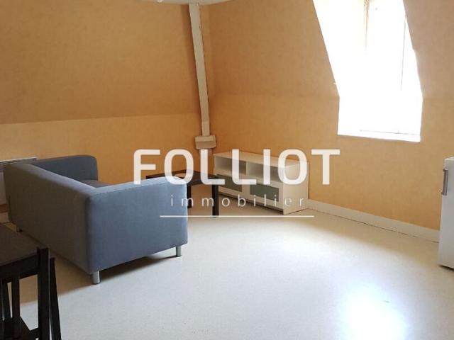 A LOUER Appartement F2 meubl� 50000 Saint L� 1 chambre 37 m�